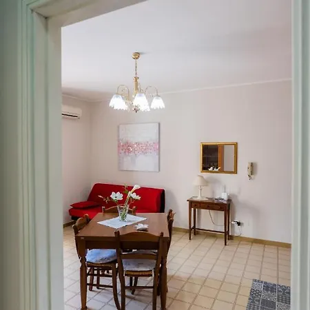 Gilda's Apartment *