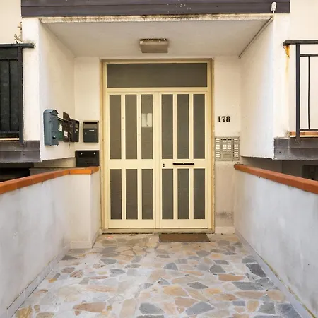 Gilda's Apartment